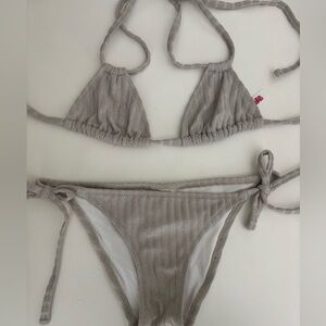 Solid & Striped shimmer grey bikini set!